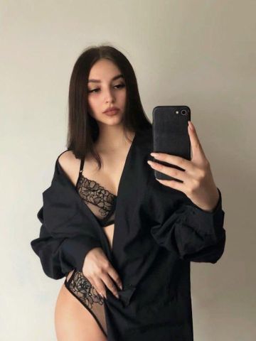 Юна